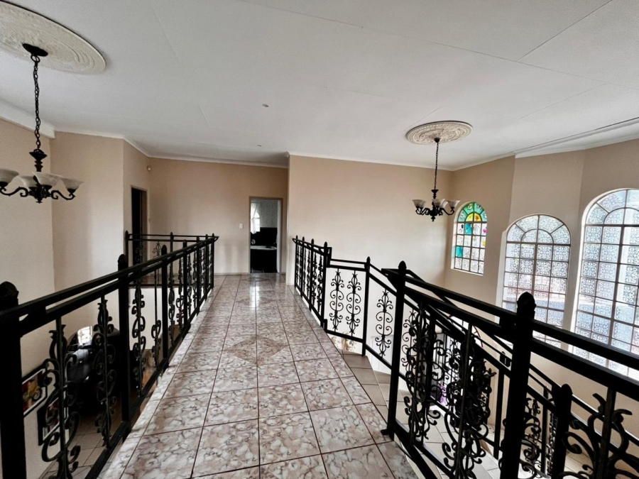 4 Bedroom Property for Sale in Safari Gardens North West